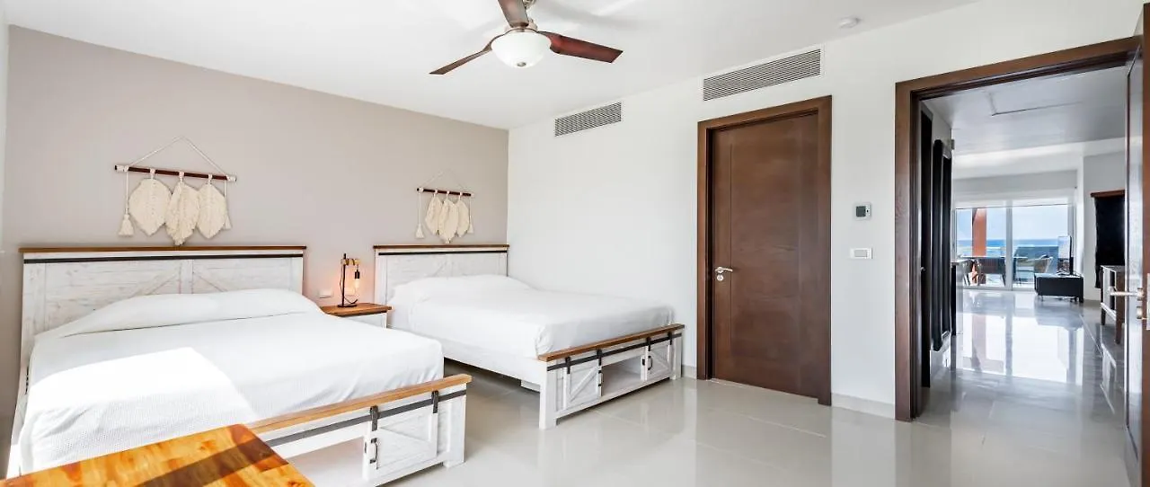 Apartment Casa Los Mares Ocean Front Penthouse Condo Playa del Carmen