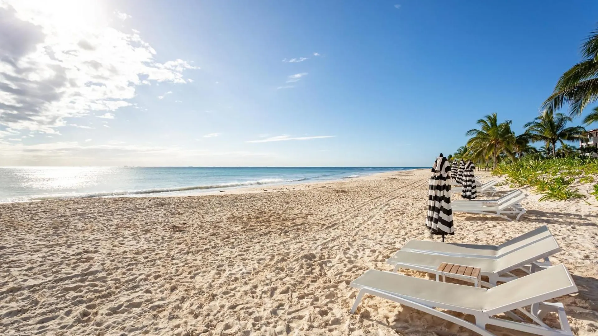 Casa Los Mares Ocean Front Penthouse Condo Playa del Carmen 0*,  Mexico