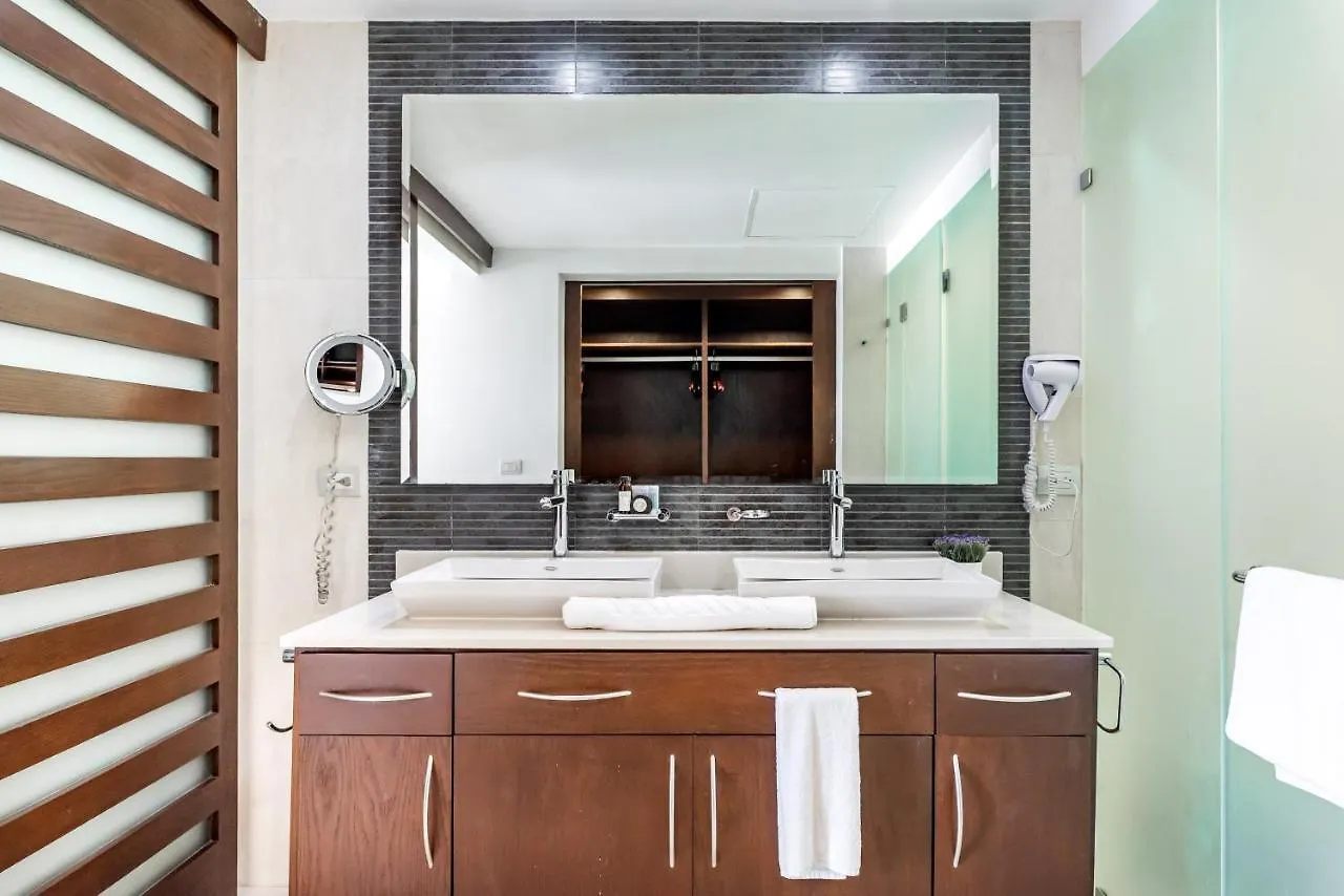 Casa Los Mares Ocean Front Penthouse Condo Playa del Carmen Appartement