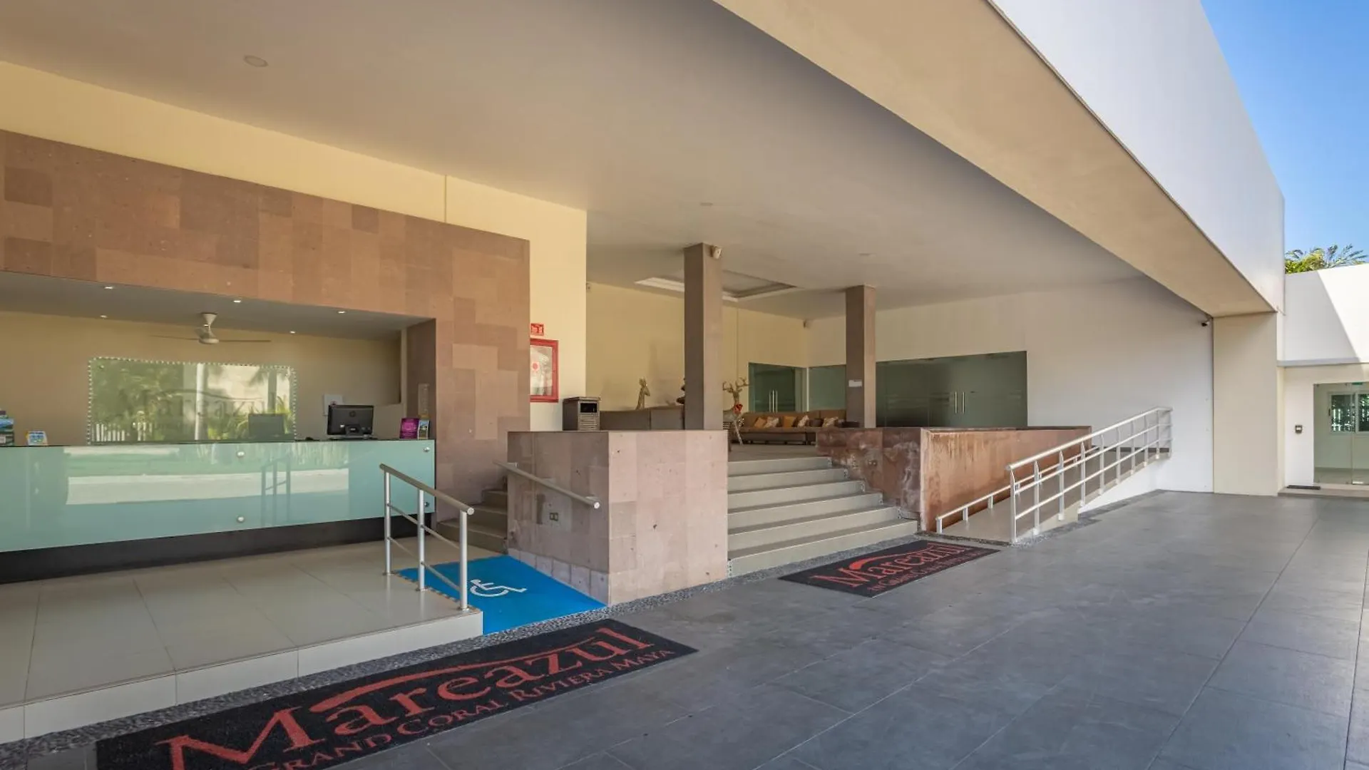 Casa Los Mares Ocean Front Penthouse Condo Playa del Carmen Appartement